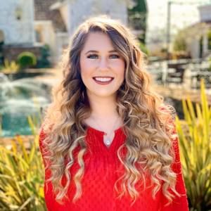 Meet your Posher, Alanna